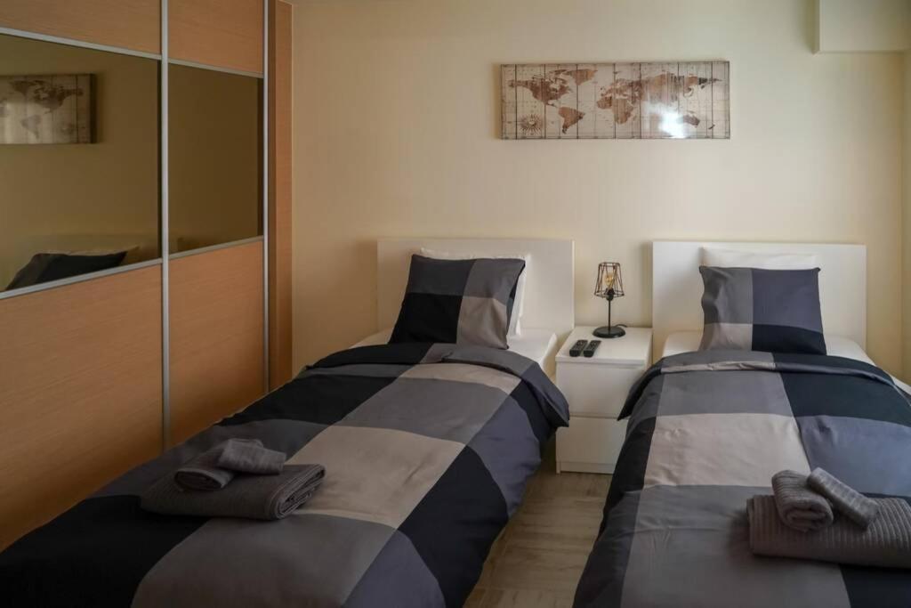 Modern Apartment In The City Center Ioannina Eksteriør billede
